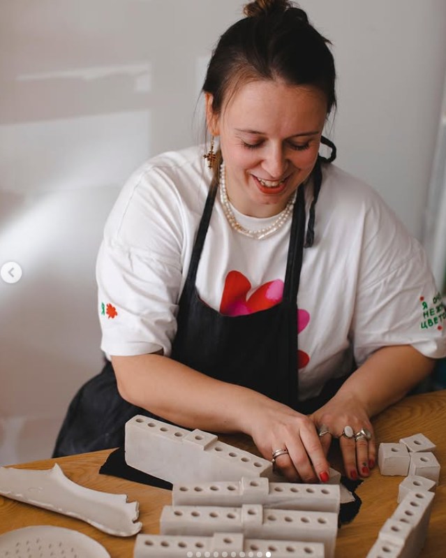 Hand-building ceramics in the Tel Aviv studio